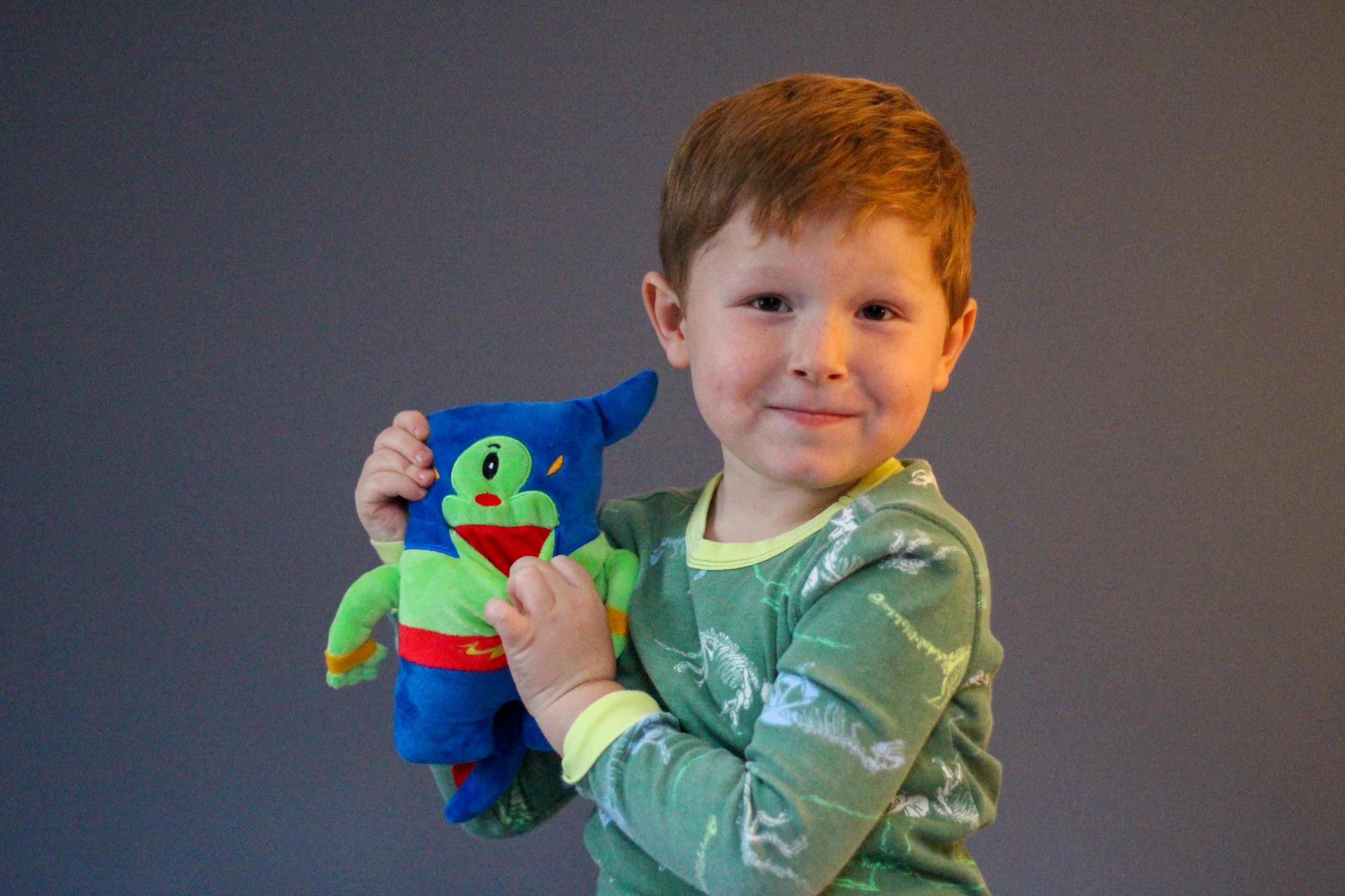 Child with tooth pillow